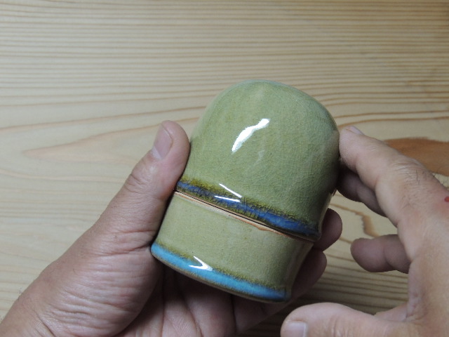 マスカット釉手元供養用骨壷（mko.04)